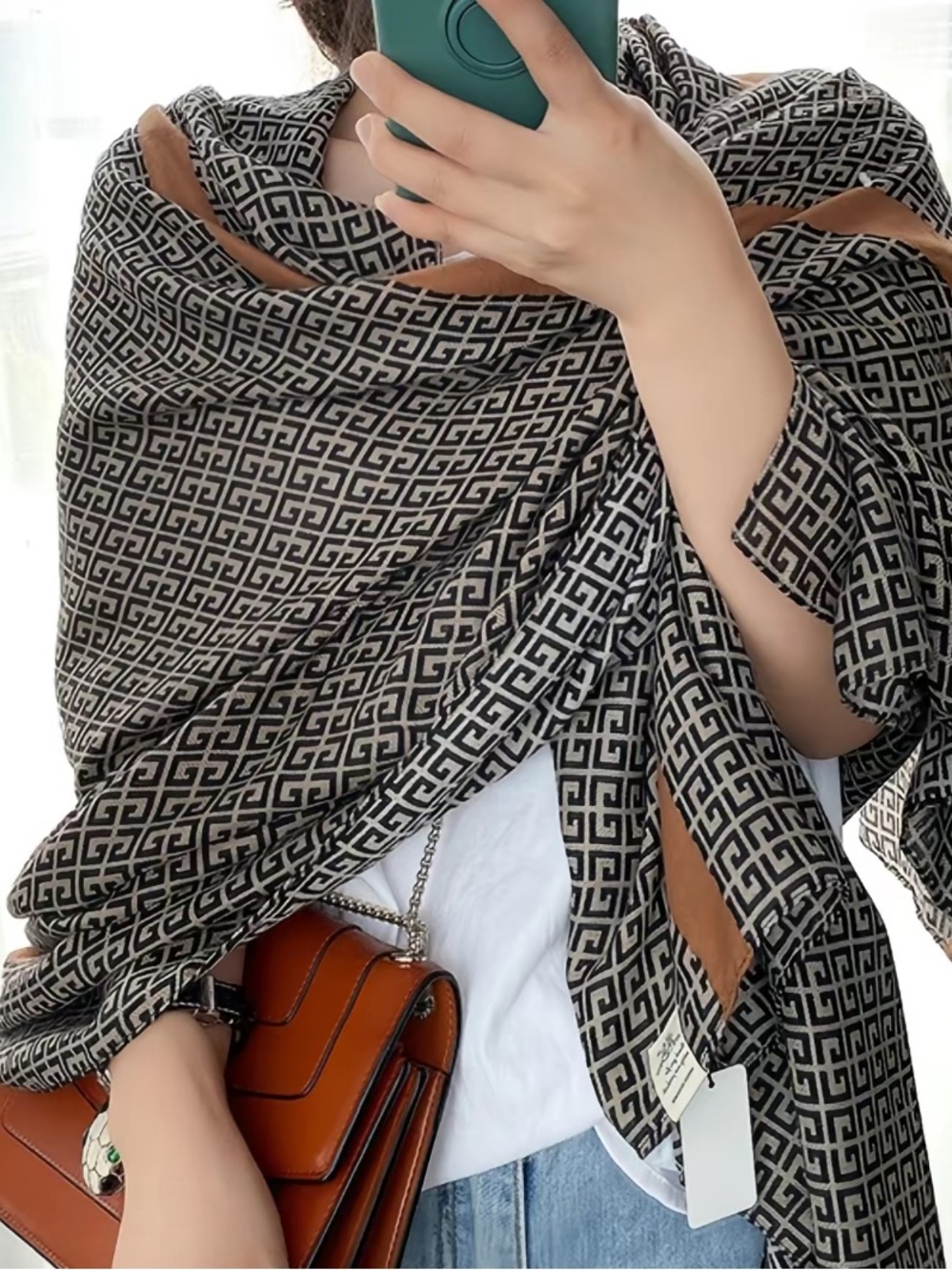 NWOT Geometric Border Scarf in Black & Brown